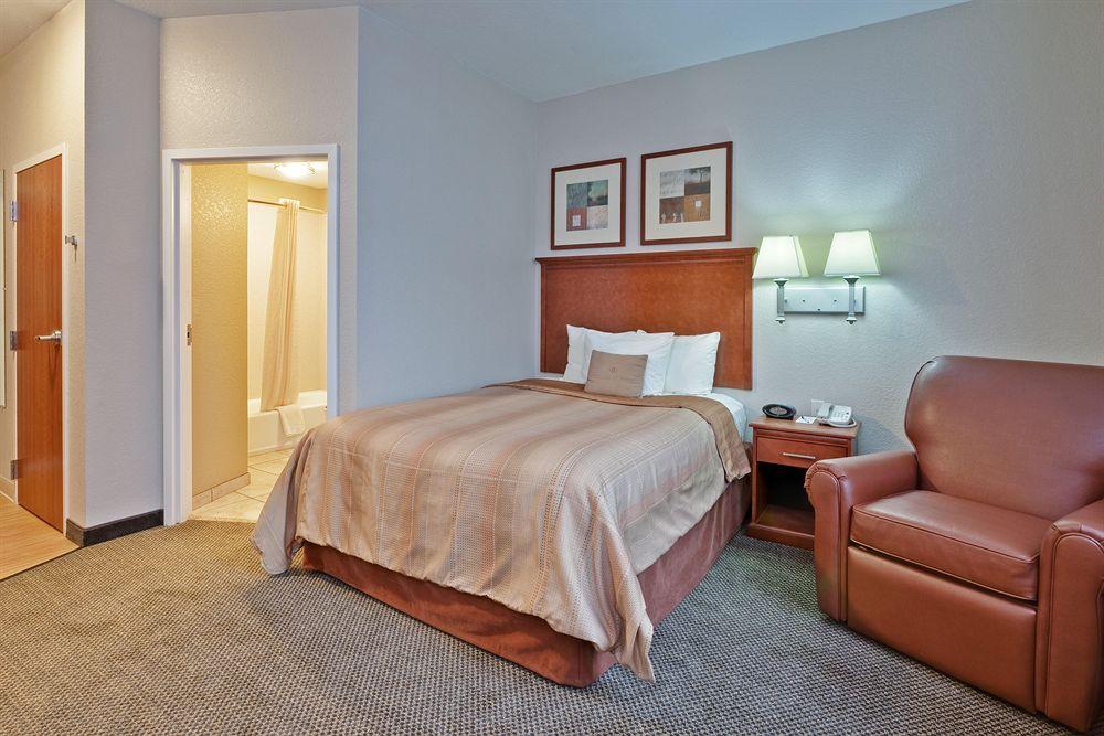 Candlewood Suites Terre Haute By Ihg Camera foto