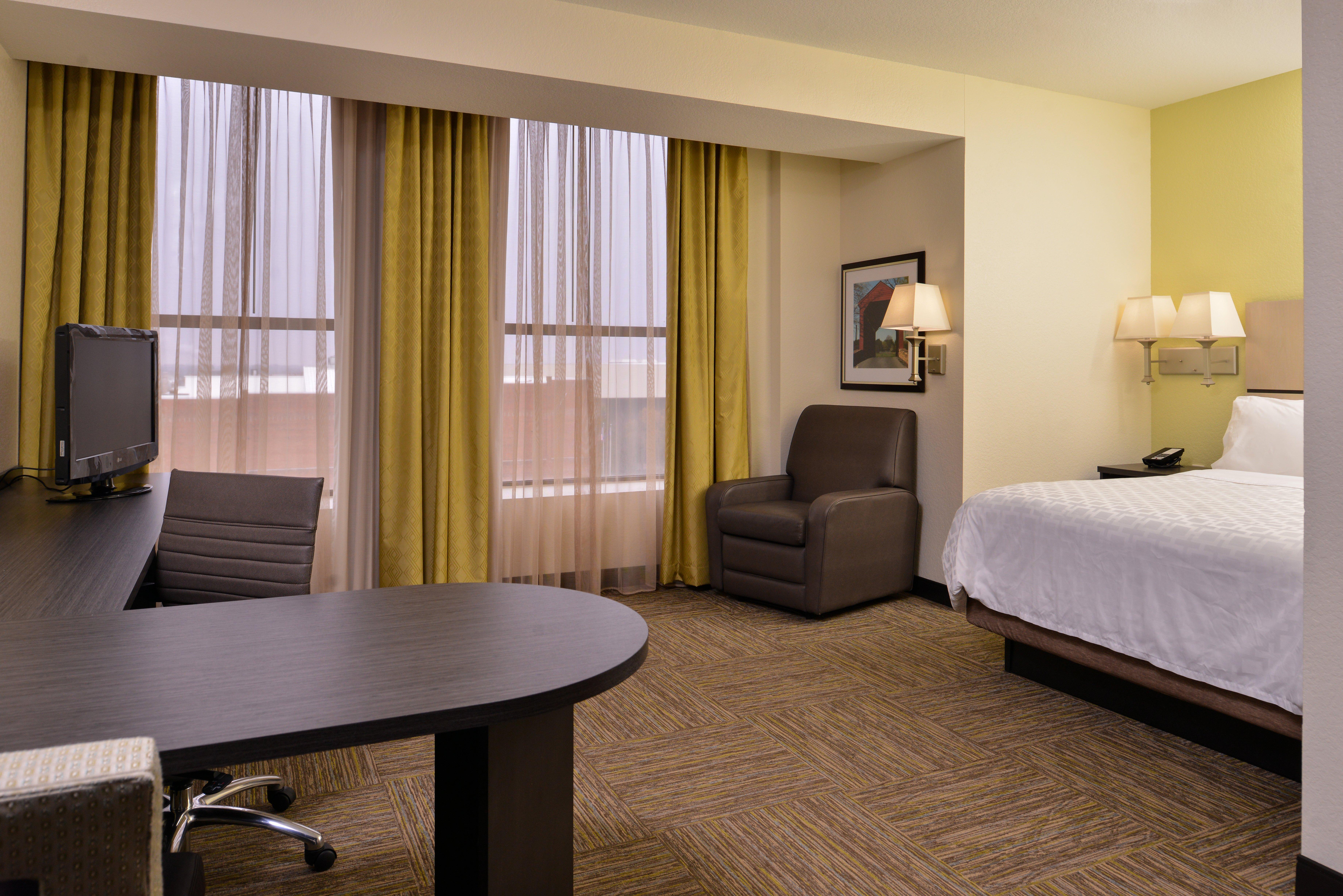 Candlewood Suites Terre Haute By Ihg Esterno foto