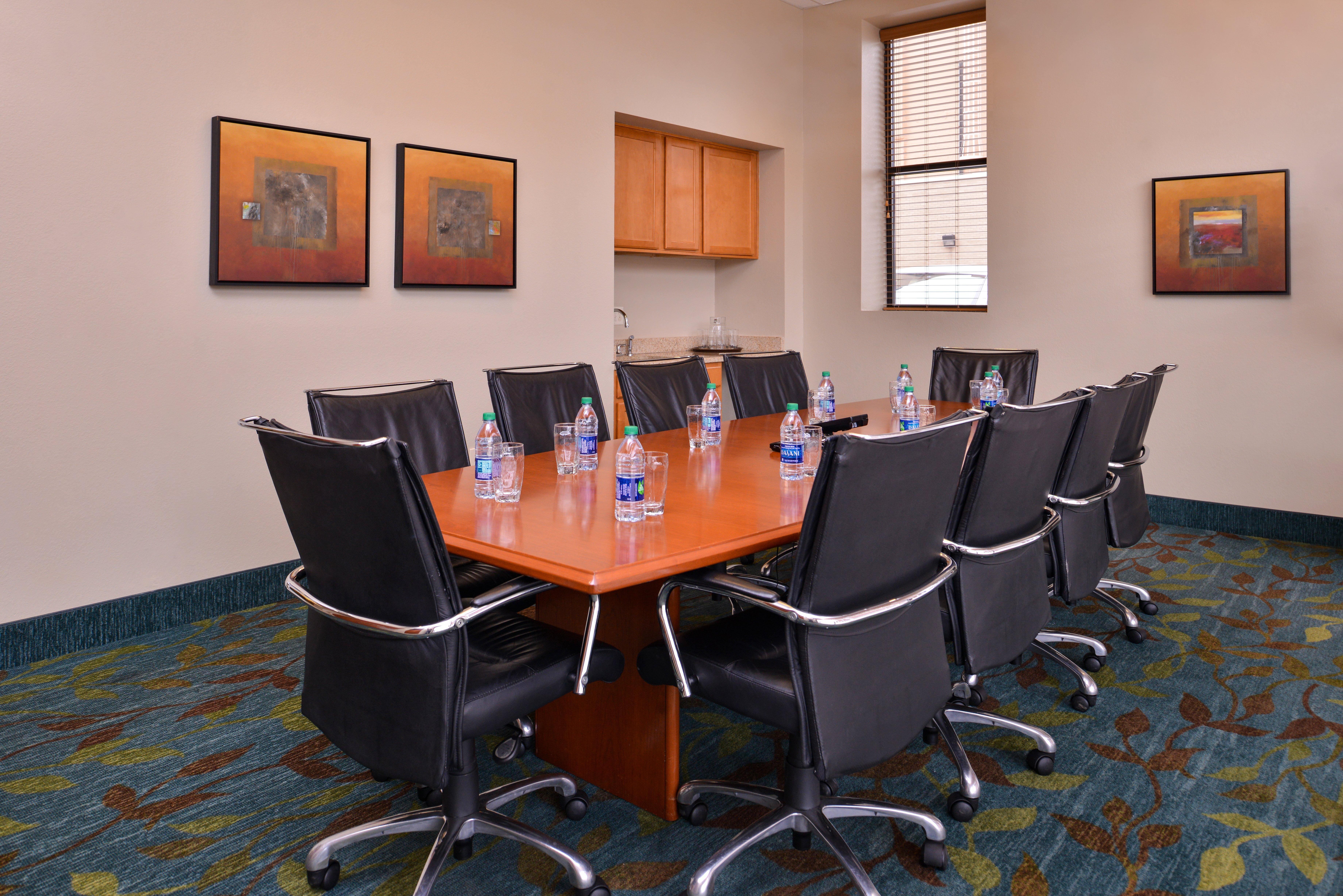 Candlewood Suites Terre Haute By Ihg Esterno foto