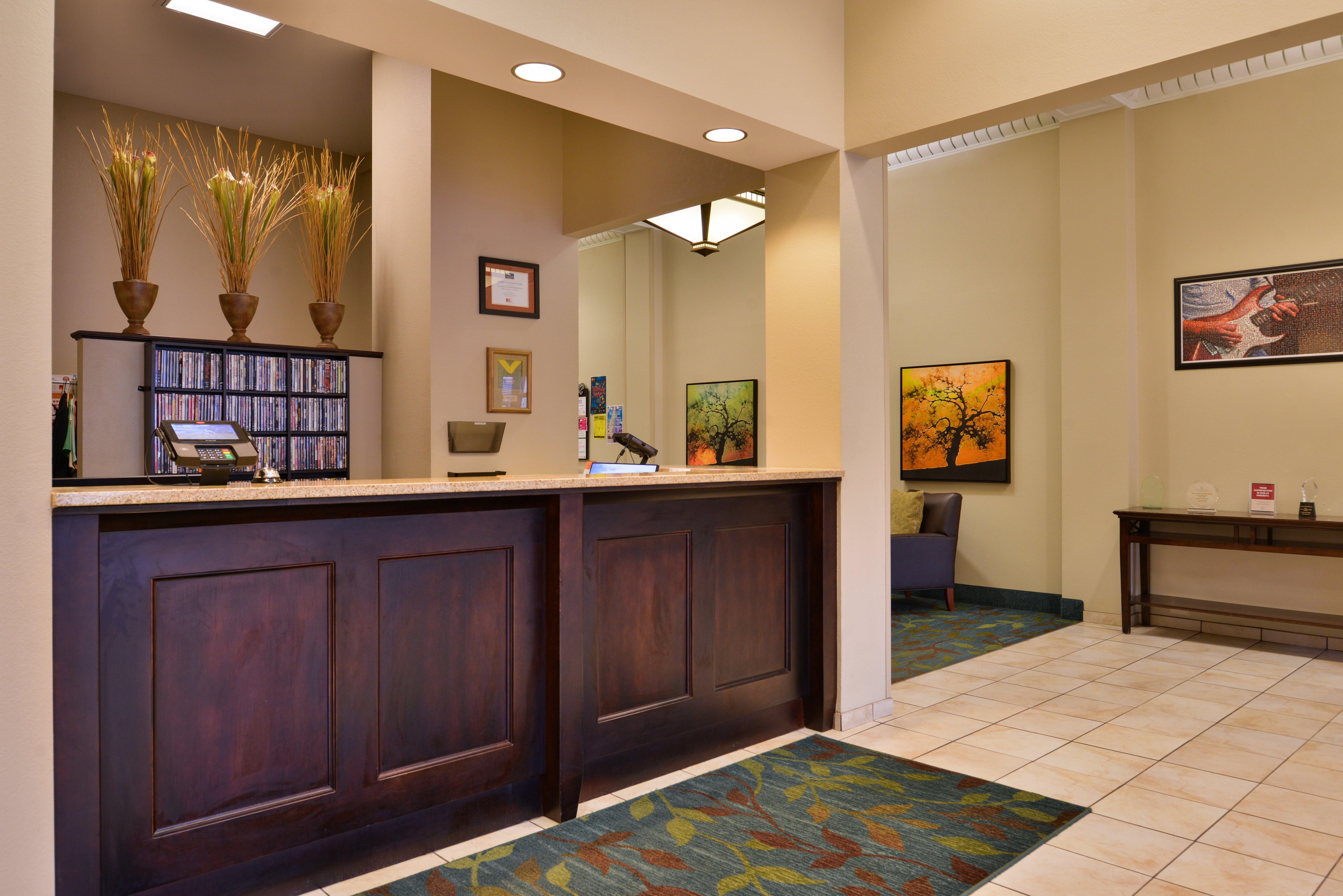 Candlewood Suites Terre Haute By Ihg Esterno foto
