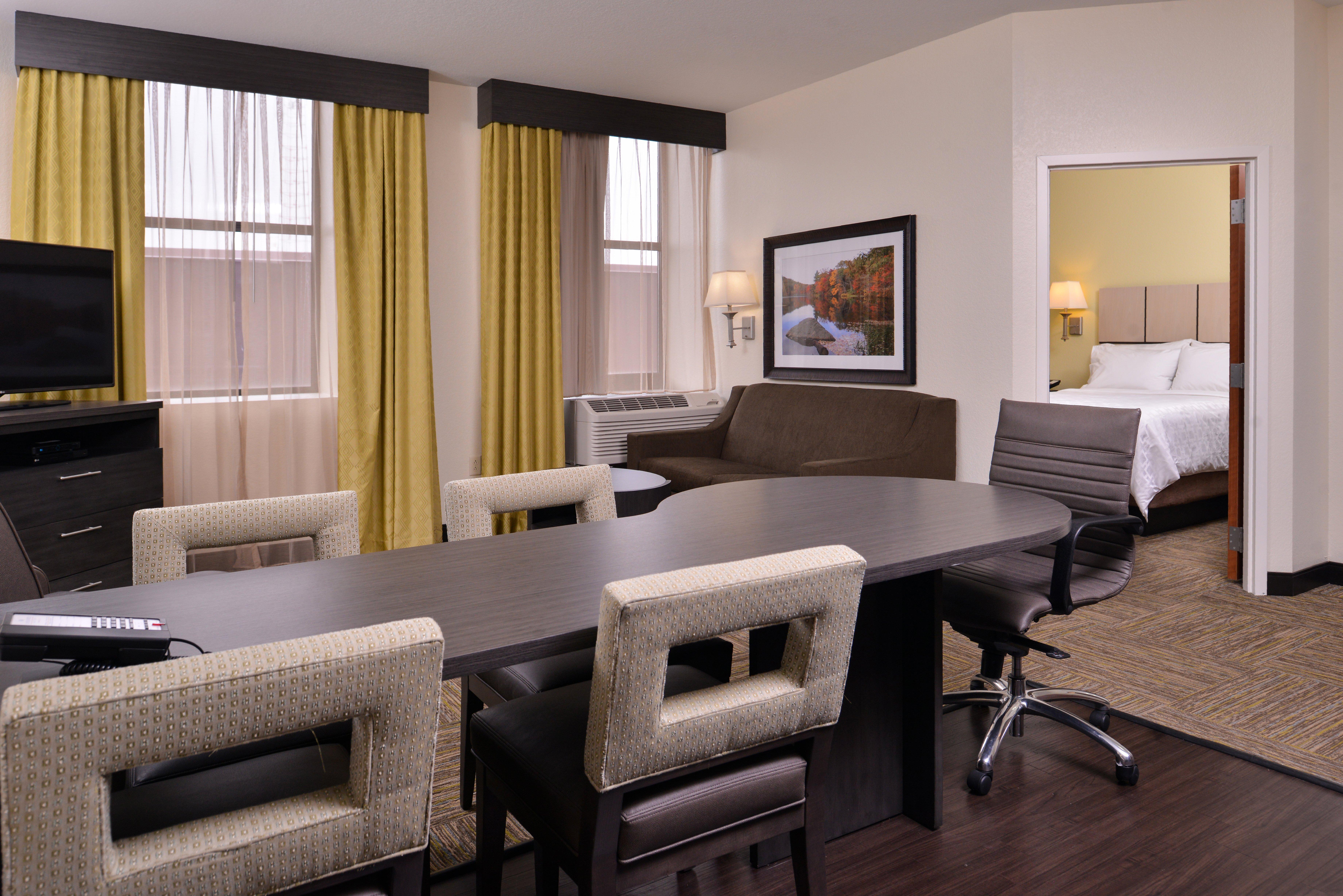 Candlewood Suites Terre Haute By Ihg Esterno foto