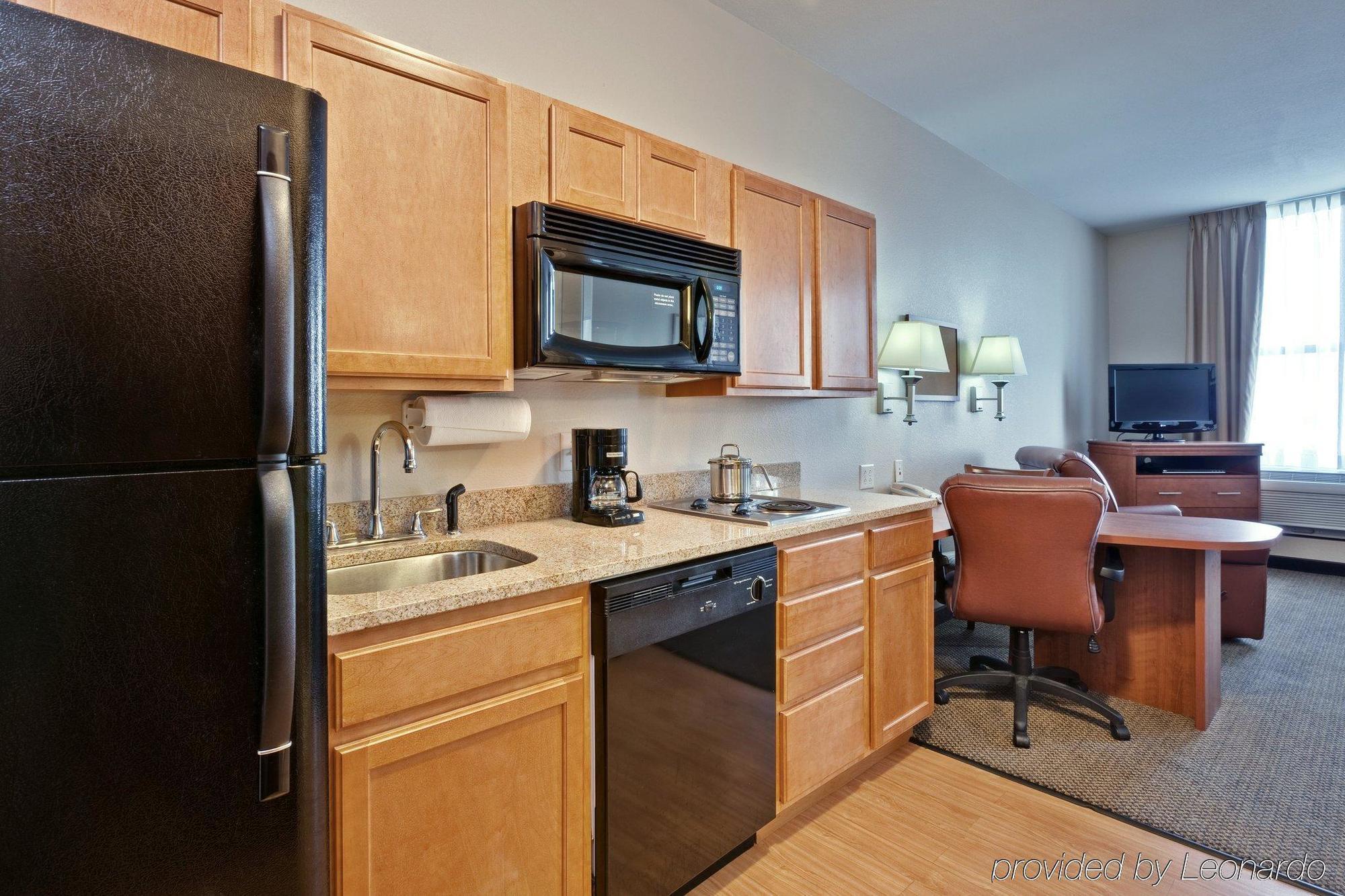 Candlewood Suites Terre Haute By Ihg Camera foto