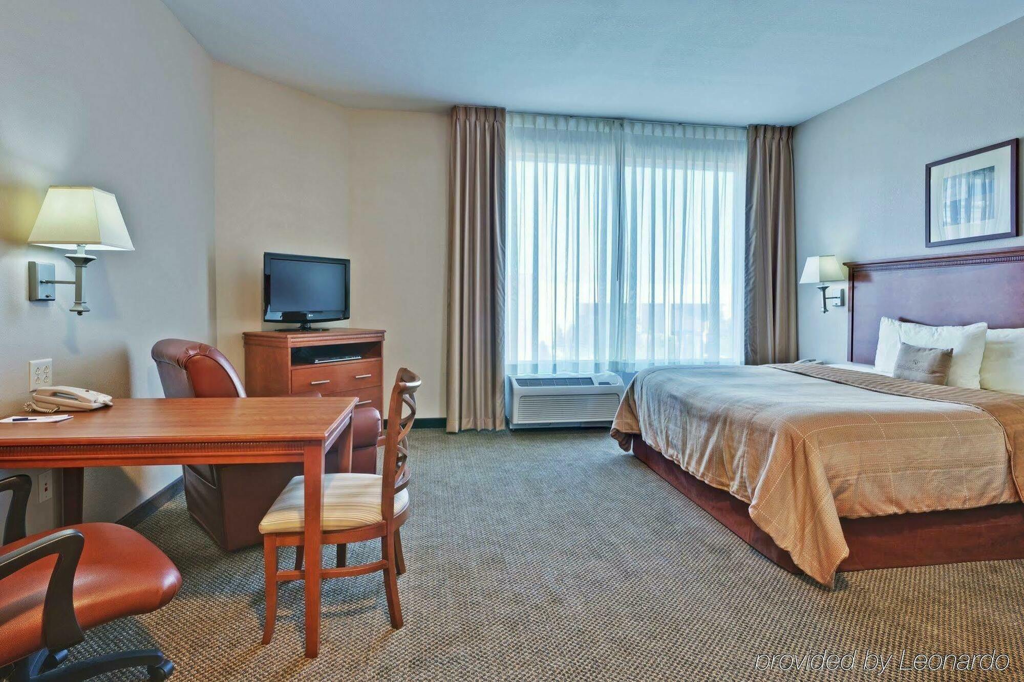 Candlewood Suites Terre Haute By Ihg Esterno foto