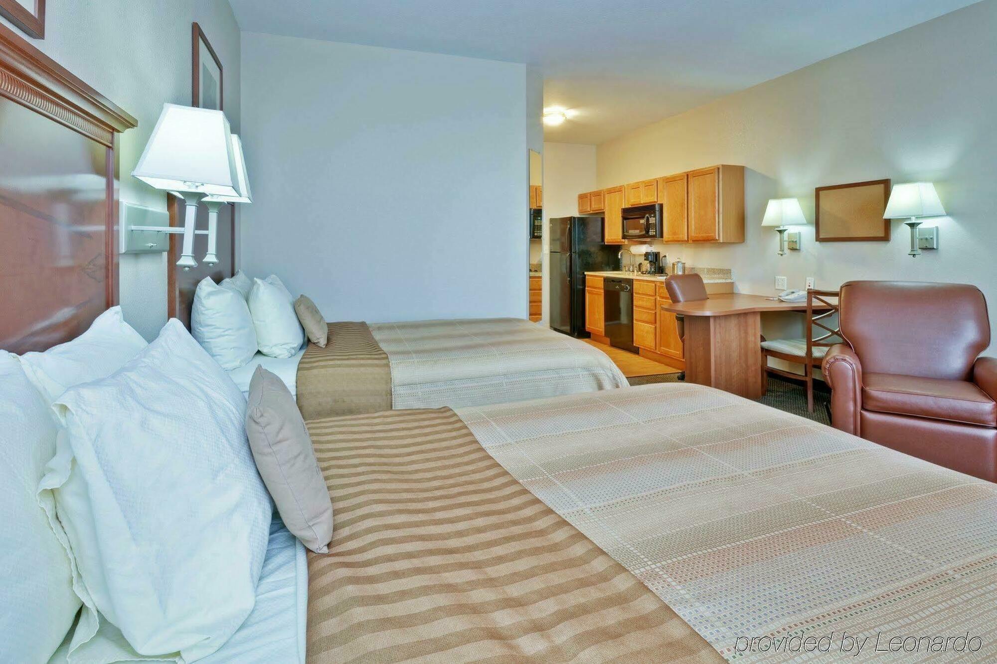 Candlewood Suites Terre Haute By Ihg Esterno foto