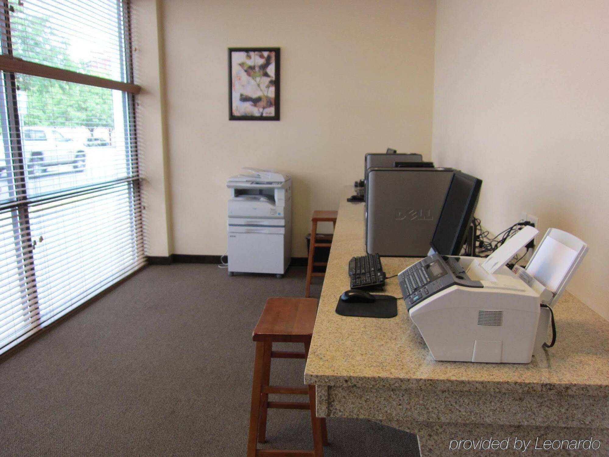 Candlewood Suites Terre Haute By Ihg Esterno foto