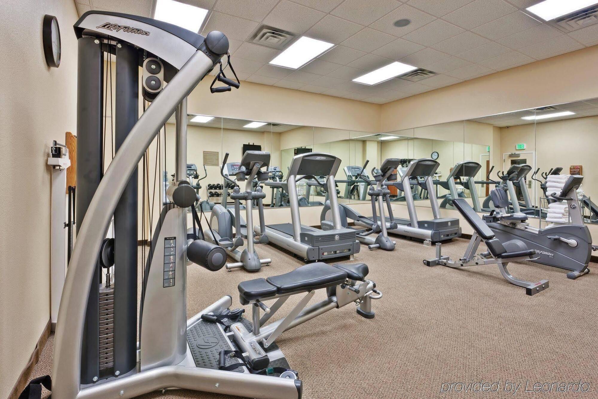 Candlewood Suites Terre Haute By Ihg Esterno foto